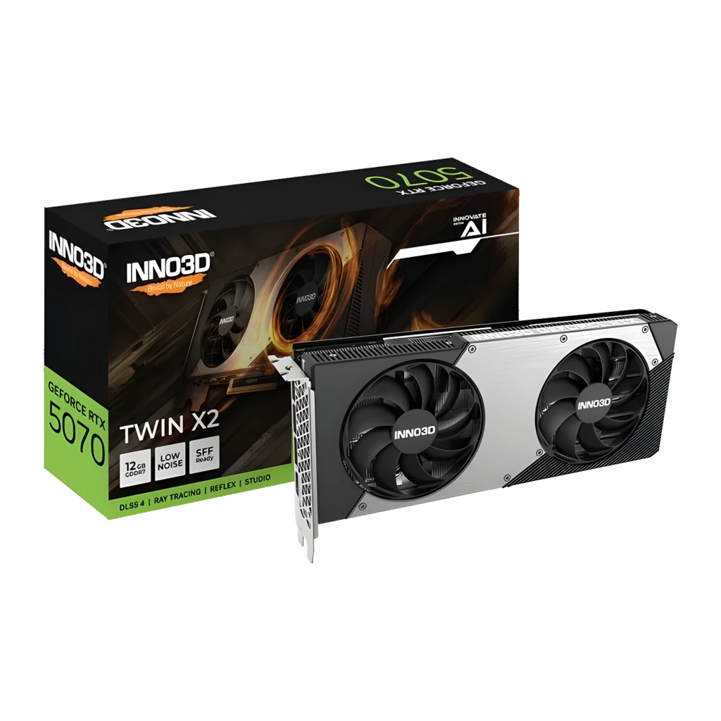 Inno3D GeForce RTX 5070 Twin X2 OC noir, vue de face avec boîte: carte et packaging noir avec deux ventilateurs et logo