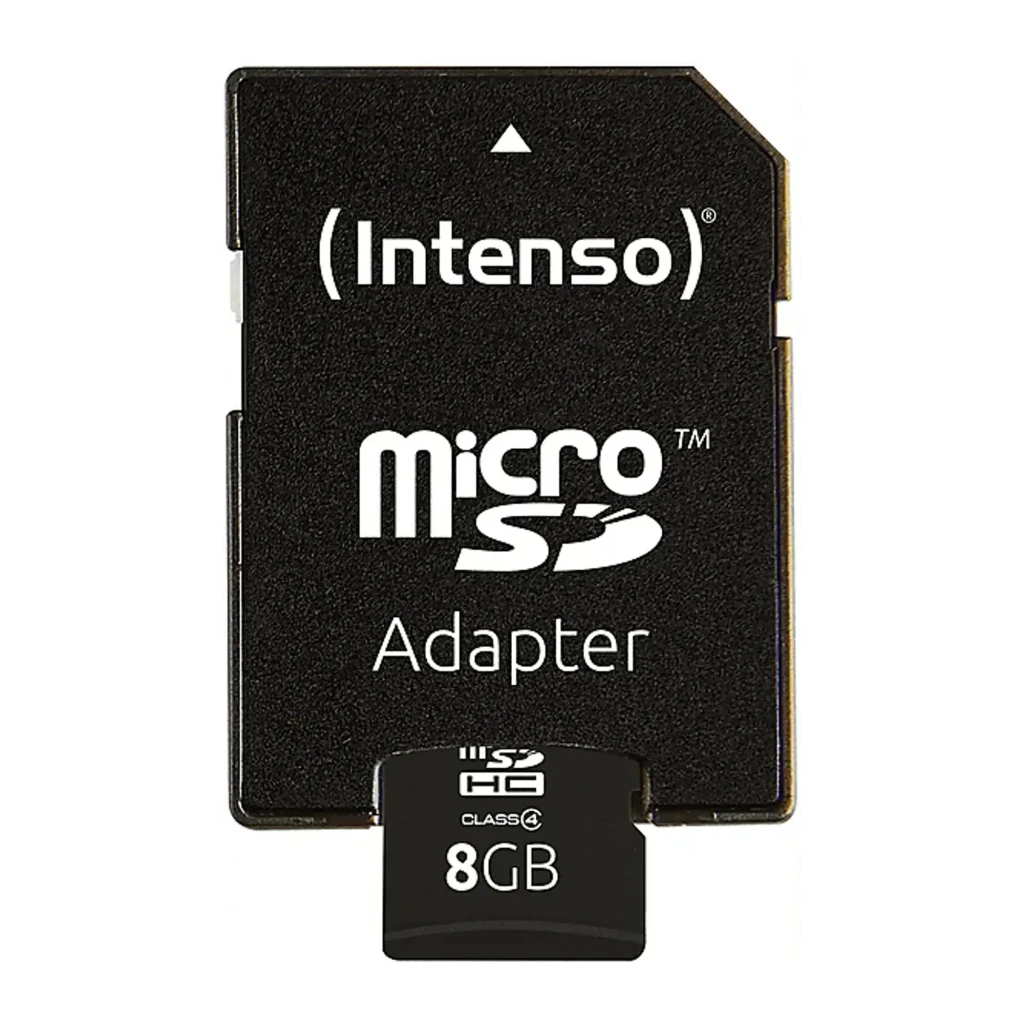 Intenso MicroSDHC 8GB Class 4 negro, vista frontal: adaptador SD negro con logo y tarjeta microSD 8GB insertada
