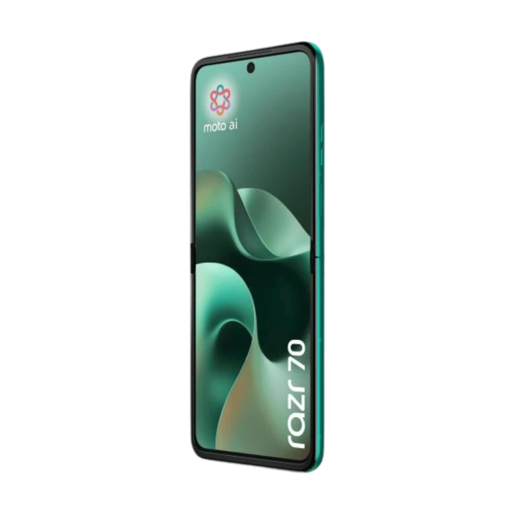 Motorola Razr 70 5G en Sporting Green, diseño plegable con pantalla interna amplia y perforación central, branding razr 70 y moto ai visibles en el frontal