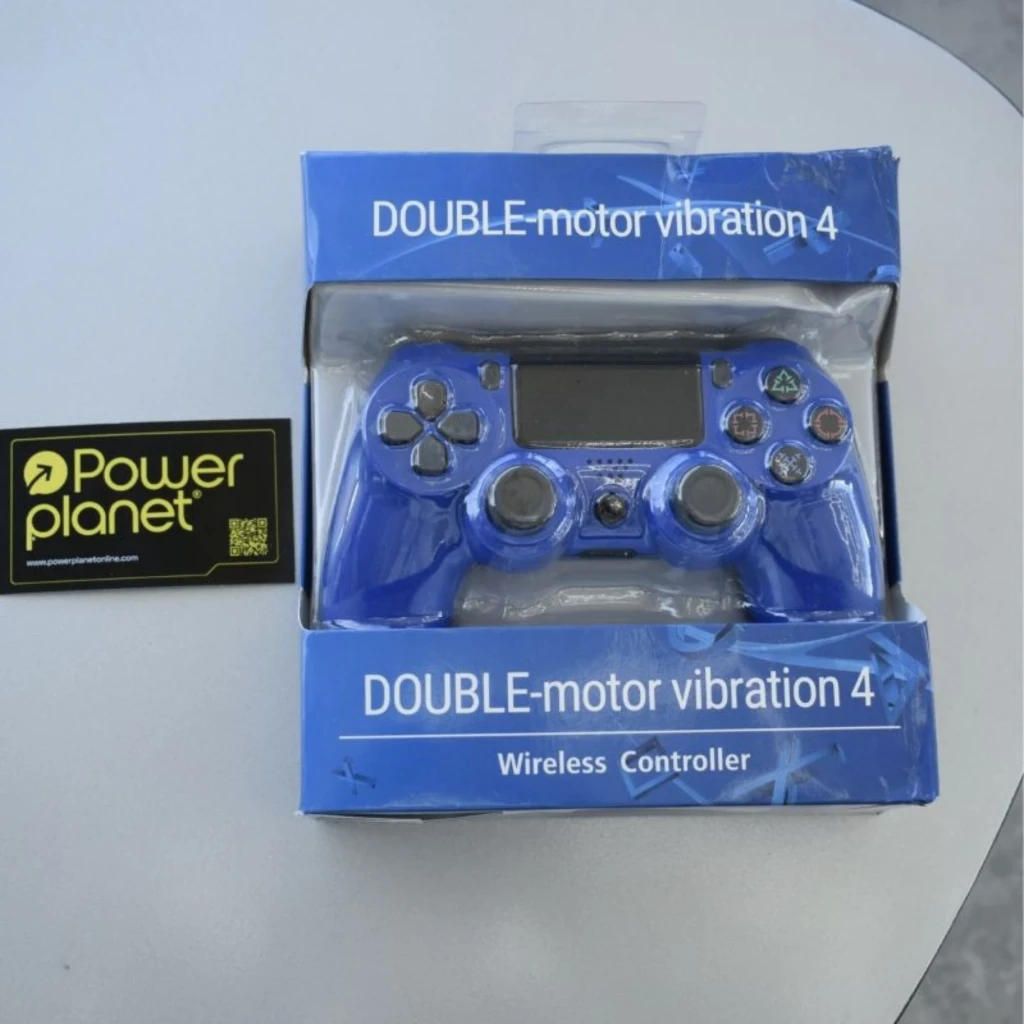 Mando PS4 inalámbrico azul con vibración doble, panel táctil central, botones clásicos y acabados brillantes en caja de PowerPlanet