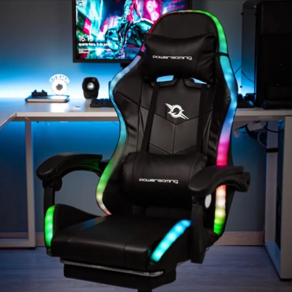 Chaise Gaming PowerGaming LED RGB Noir avec Repose Pieds, rembourrage épais, accoudoirs réglables, liserés lumineux multicolores, design ergonomique racing