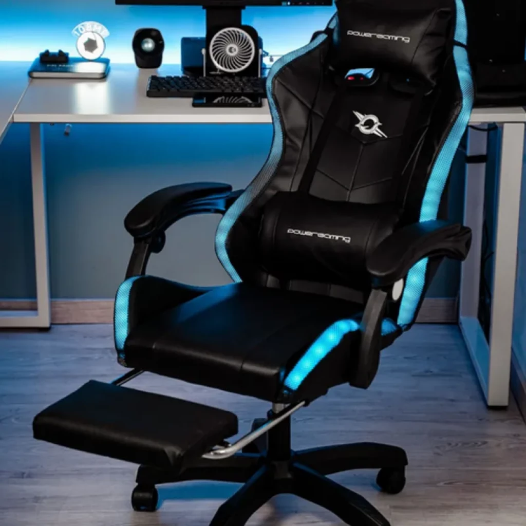 Chaise Gaming PowerGaming LED RGB Noir avec repose pieds, accoudoirs rembourrés, coussins lombaire et nuque, bords rétroéclairés bleus, base à roulettes