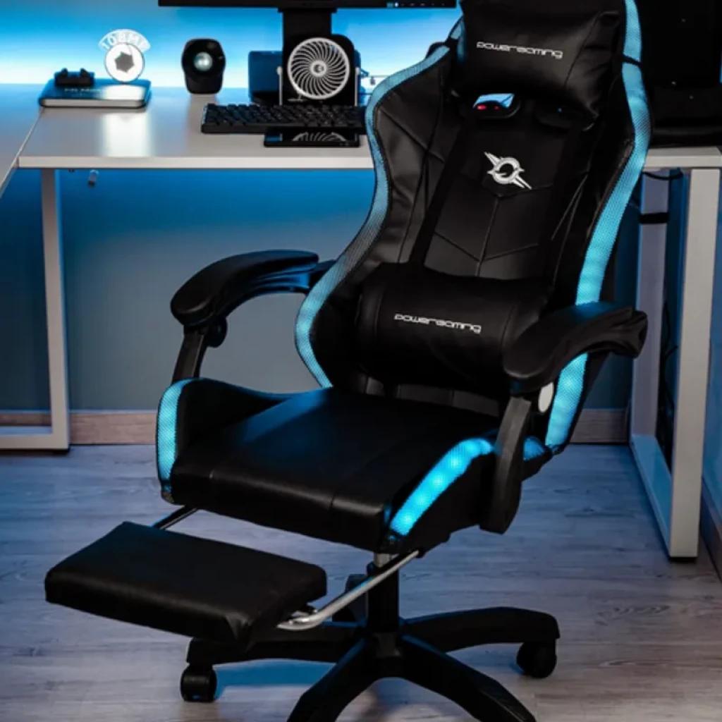 Chaise Gaming PowerGaming LED RGB Noir avec repose pieds, accoudoirs rembourrés, coussins lombaire et nuque, bords rétroéclairés bleus, base à roulettes