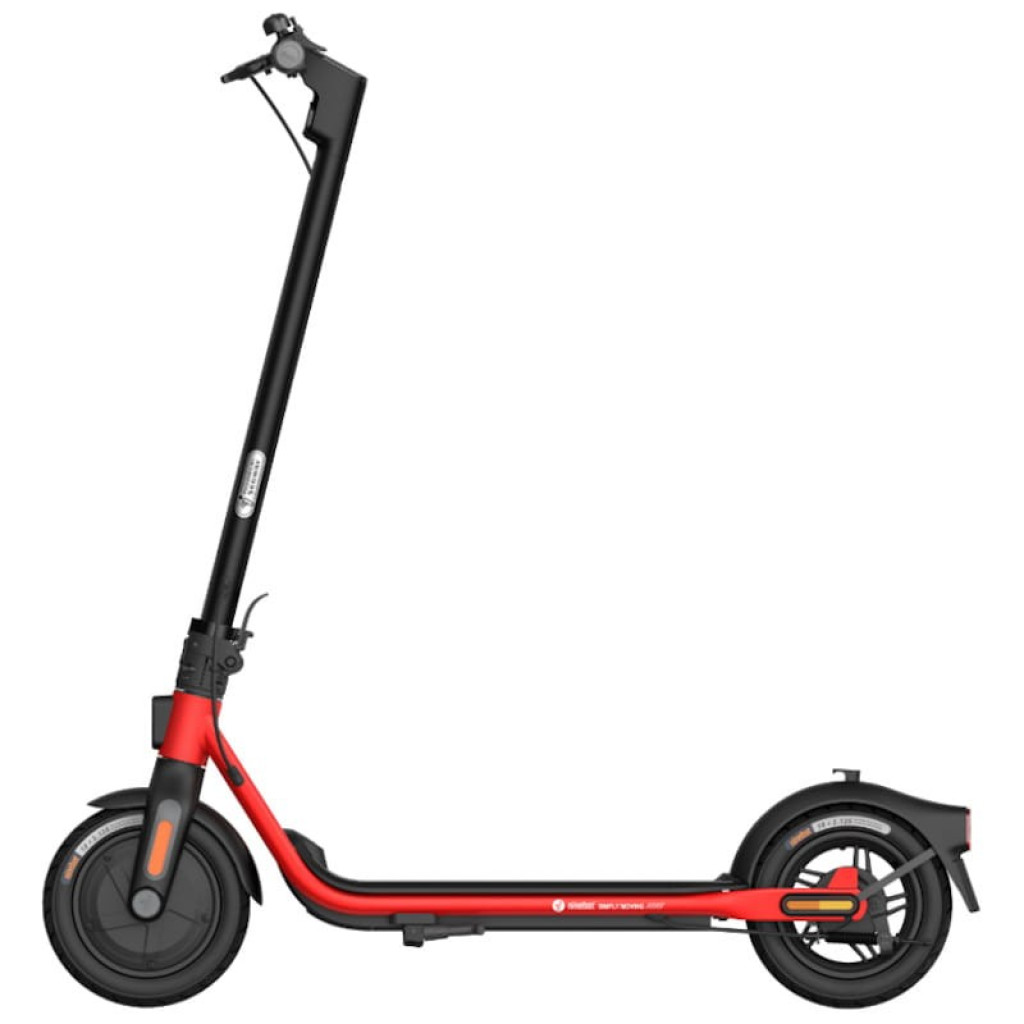 Segway Ninebot KickScooter D18E desprecintado en negro y rojo, marco robusto, ruedas grandes con guardabarros, faro frontal y plataforma baja antideslizante