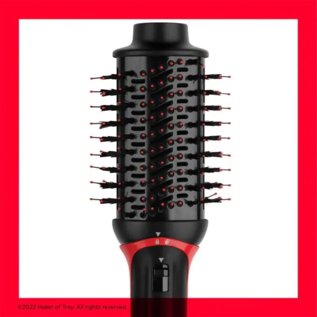 Detalle del cepillo Revlon One-Step RVDR5298E Negro