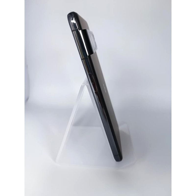 Google Pixel 8 Pro 5G negro obsidiana renovado, estado excelente, vista lateral delgado con módulo de cámara prominente y acabado brillante elegante