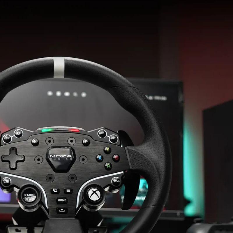 MOZA Racing ESX - Volante para PC/XBOX com aro em couro, faixa central cinza, muitos botões iluminados, D-pad, hubs metálicos e logo Xbox central