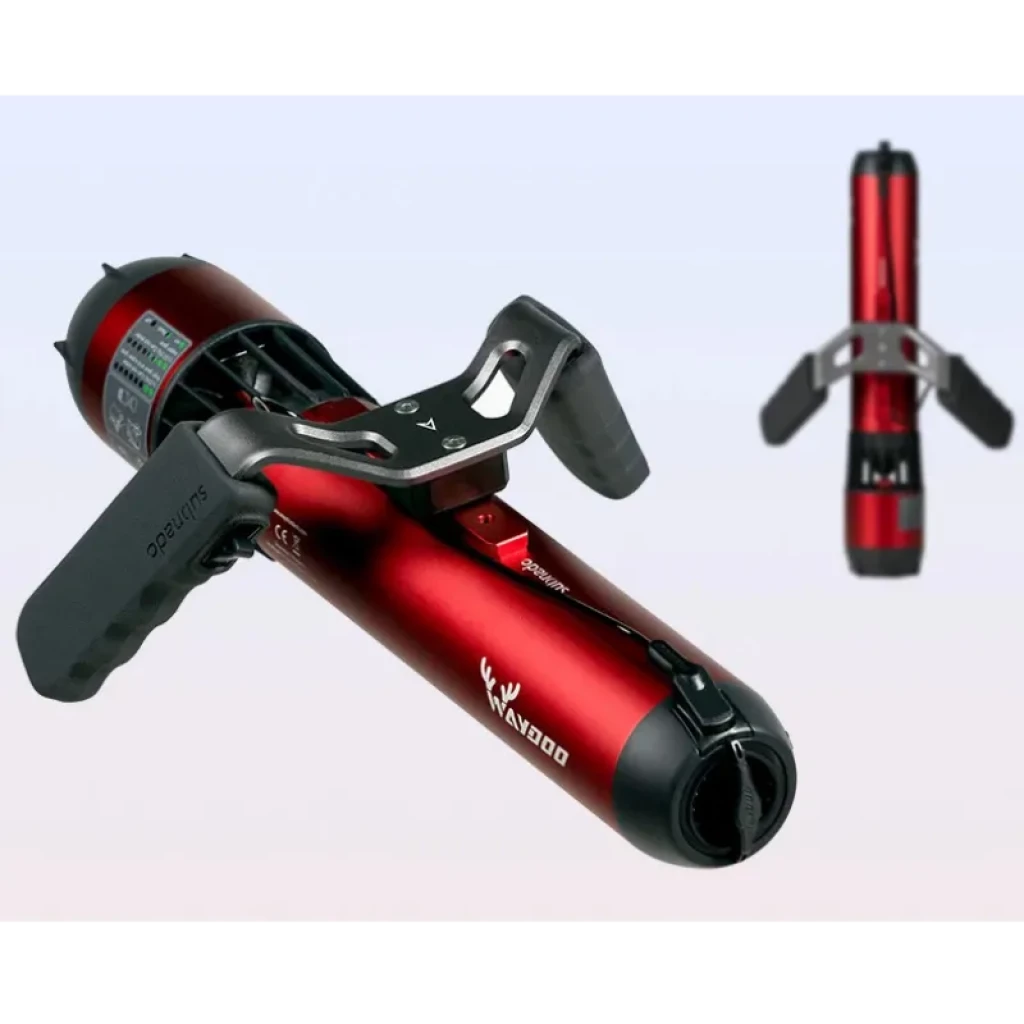 Waydoo Subnado propulsor submarino Rojo kit de inicio con cuerpo metálico rojo, empuñaduras ergonómicas, hélice protegida y soporte ajustable compacto