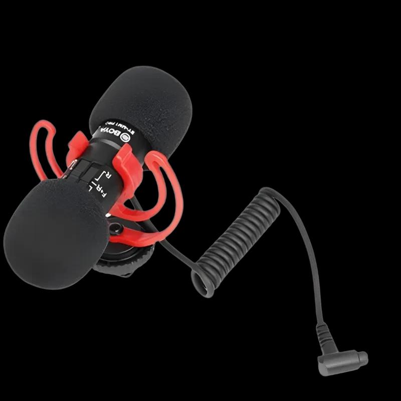 Boya BY-MM1 PRO Micrófono compacto universal con doble cápsula, paravientos de espuma, soporte antivibración rojo y cable TRS en espiral con conector en L