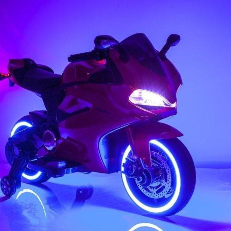 Motorbike 12V Vermelha - Moto elétrica para crianças imagem com as luzes acesas