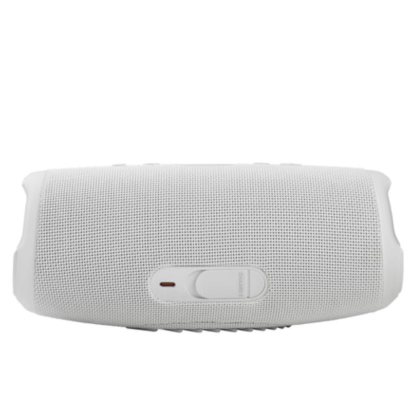 JBL Charge 5 Blanco imagen del puerto de carga