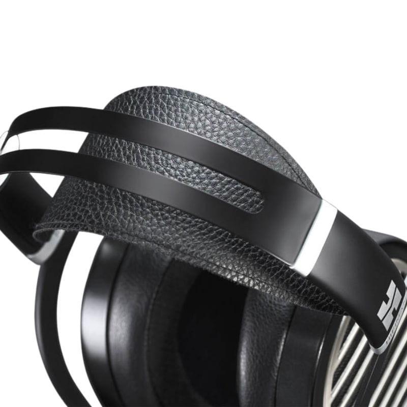 Hifiman Ananda Auriculares Hi-Fi Planar Magnéticos con diadema doble de metal y cuero, copas ovaladas grandes y rejillas plateadas, diseño premium con cable
