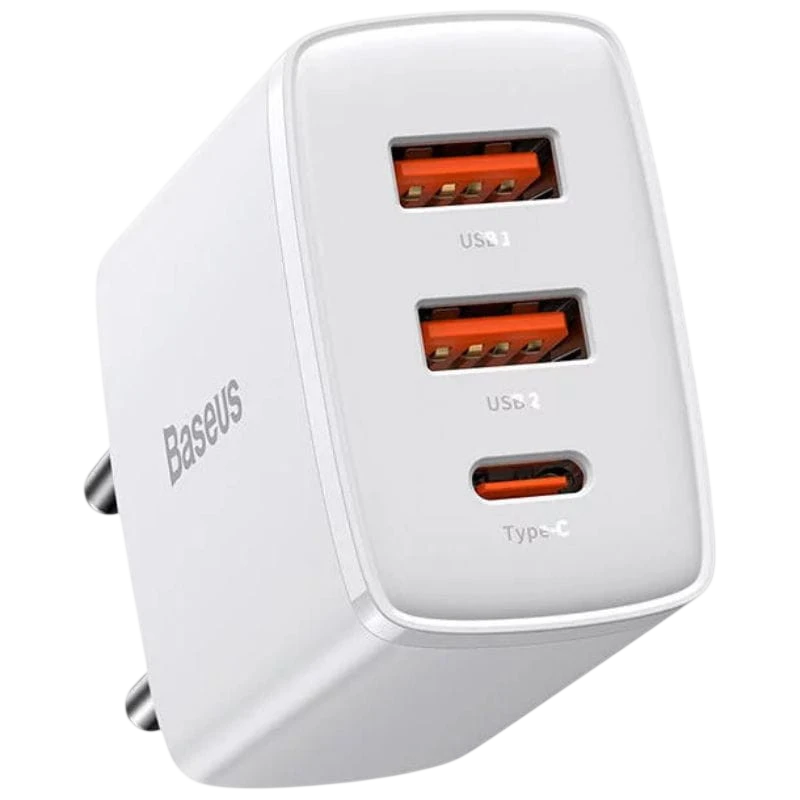 Baseus Compact Quick Charger 30W Blanco - Cargador de pared 2xUSB-A 1xUSB-C