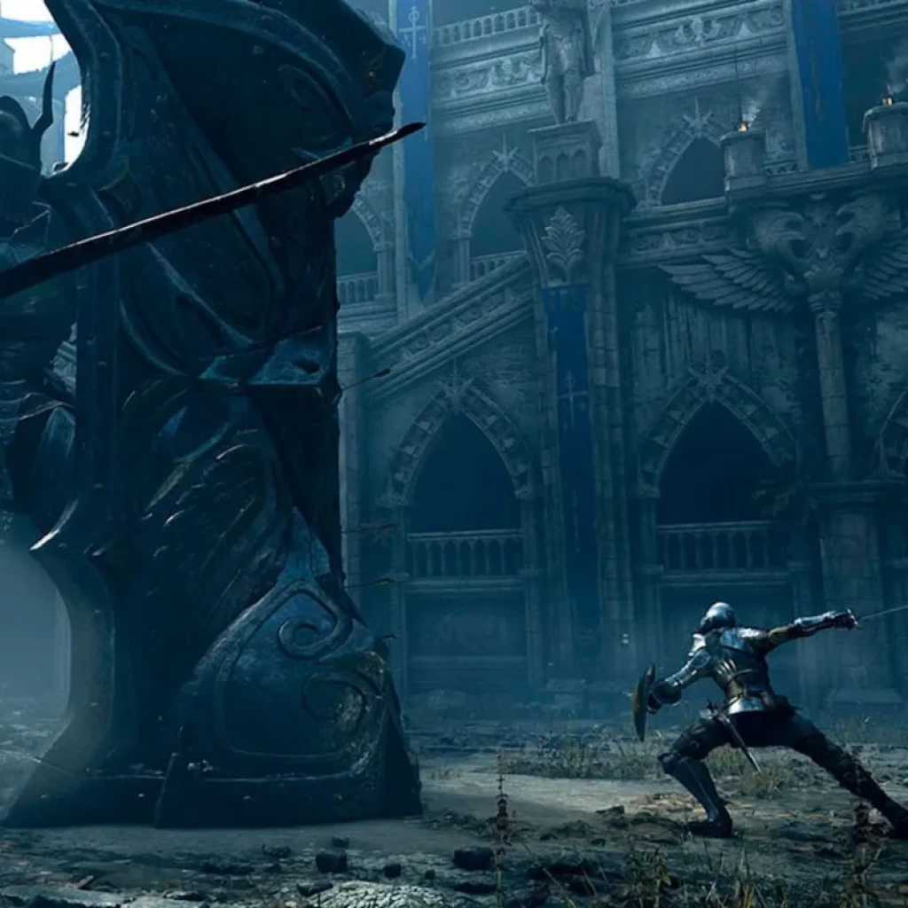 Escena medieval de combate oscuro: caballero con espada y escudo enfrenta un coloso en ruinas góticas, niebla y tonos azul grisáceos, alto detalle visual