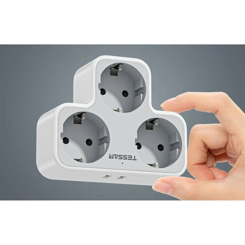 TESSAN TS-331 - Multiprise 5 prises, format compact