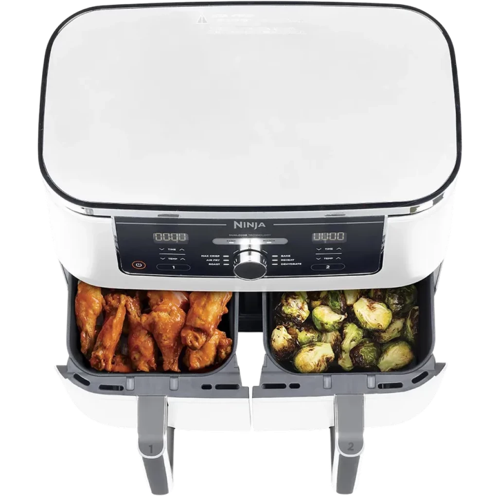 Ninja AF400EU blanc avec deux paniers 9,5 L, commandes numériques frontales, boutons et écran central, poignées grises, cuisson simultanée ailes et légumes