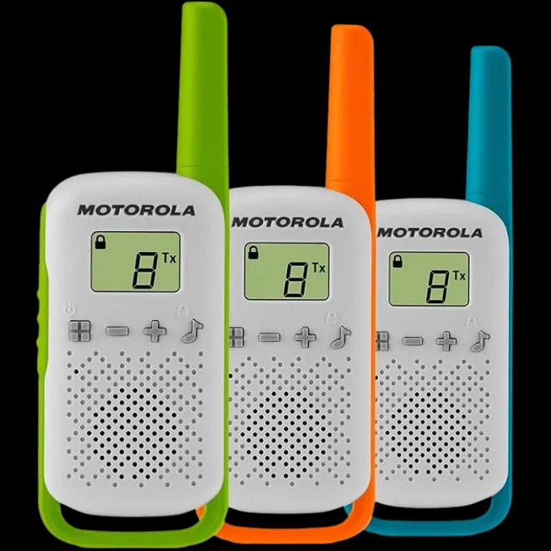 Walkie talkies Motorola T42 en trío con carcasas blanco y antenas en verde, naranja y azul, pantalla LCD, botones laterales y altavoz frontal perforado