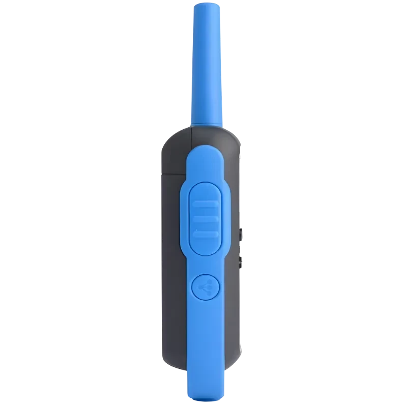 Walkie talkie Motorola TALKABOUT T62 negro y azul, vista lateral. Antena larga, botón PTT texturizado y clip lateral. Diseño compacto y robusto.