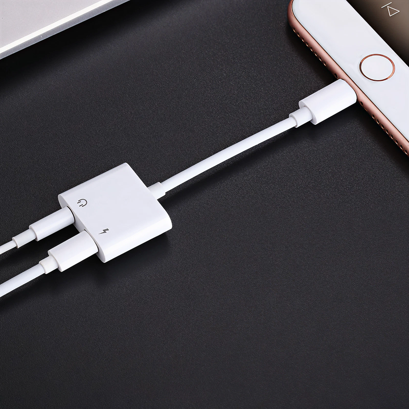 Adaptador Lightning/minijack a Ligthning