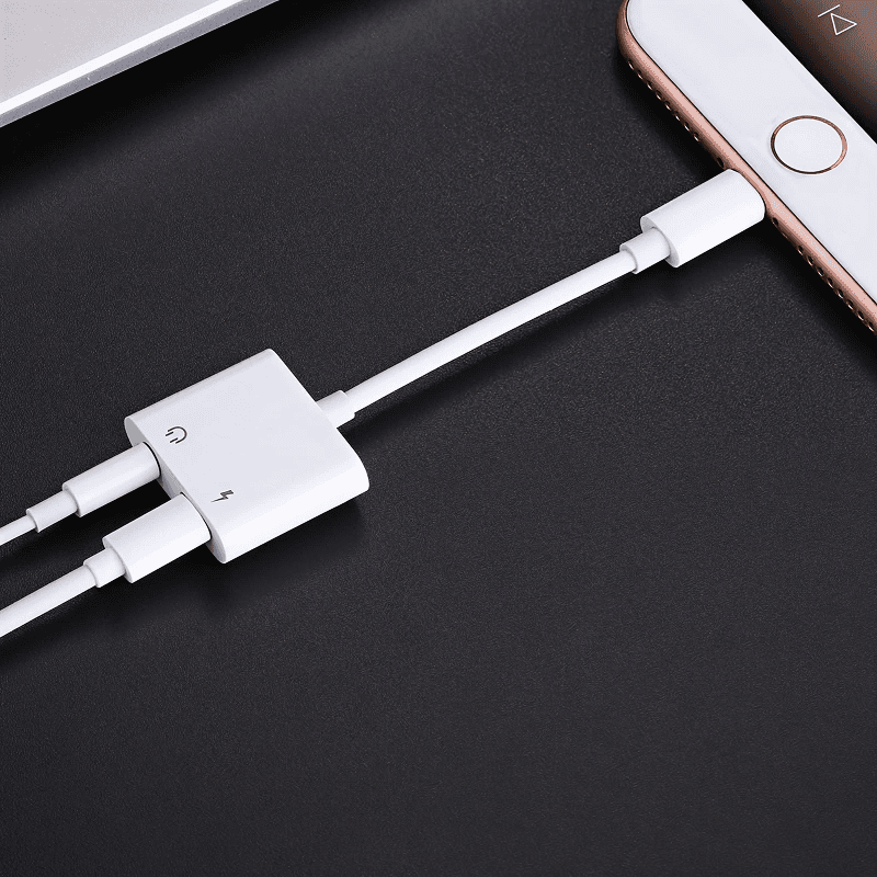 Adaptador Lightning/minijack a Ligthning