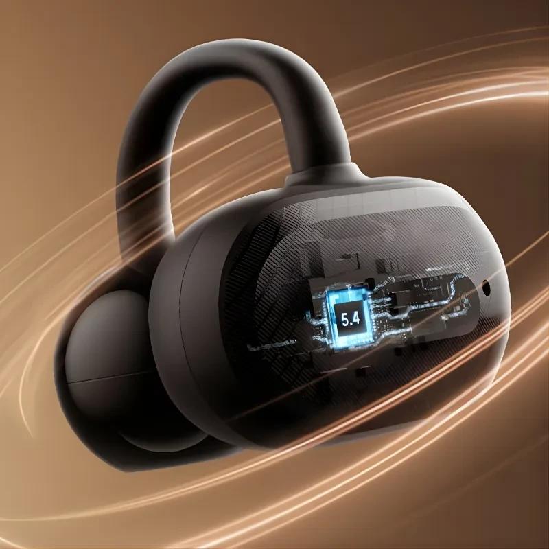 SoundPEATS Air Clip Open Ear - Écouteurs Bluetooth avec contour d’oreille ouvert, puce 5.4 visible, design noir mat, circuits internes mis en évidence