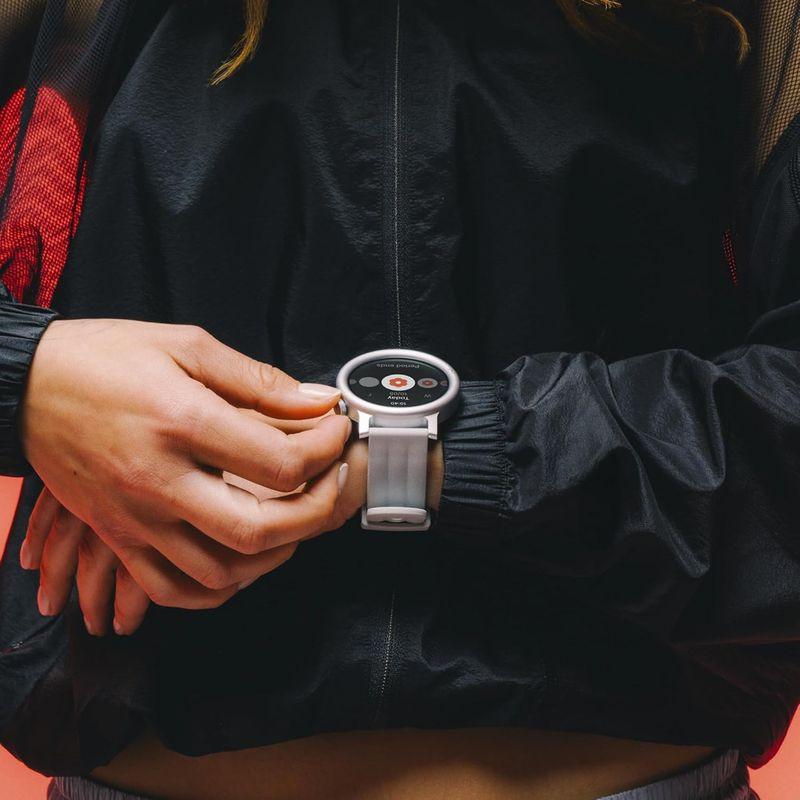 Cómodo CMF Watch 3 Pro Gris Claro