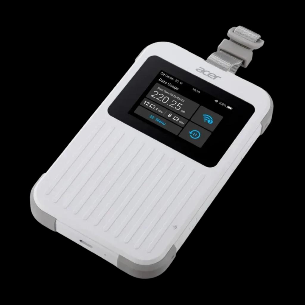 Acer Connect M6E routeur portable blanc avec écran couleur, affichant données réseau et Wi‑Fi 6E, boîtier texturé, bordures grises et attache supérieure