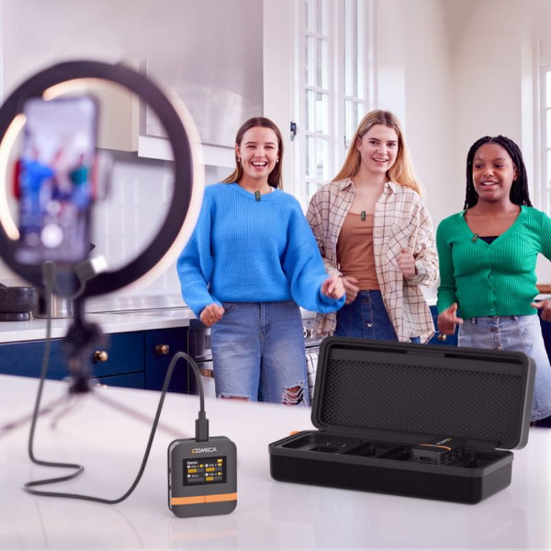 COMICA Vimo Q Micrófono Lavalier Inalámbrico de 4 Canales con Cancelación de Sonido - Negro, imagen real