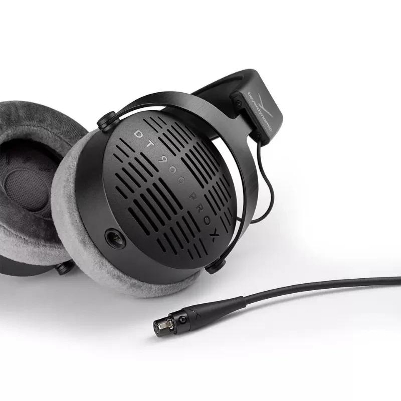 Beyerdynamic DT 900 Pro X 48 Ω casque filaire ouvert, coques noires ventilées, coussinets velours gris, arceau rembourré, câble détachable avec connecteur