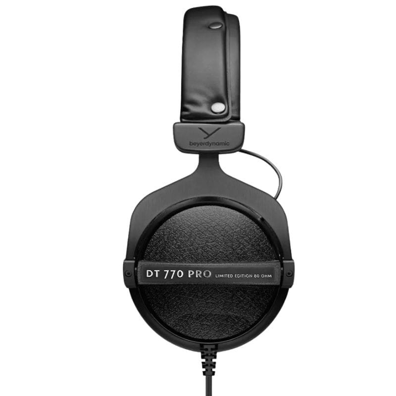Casque studio fermé noir Beyerdynamic DT 770 Pro 80 Ω édition limitée avec arceau rembourré, coques texturées, câble droit et signature sobre en façade