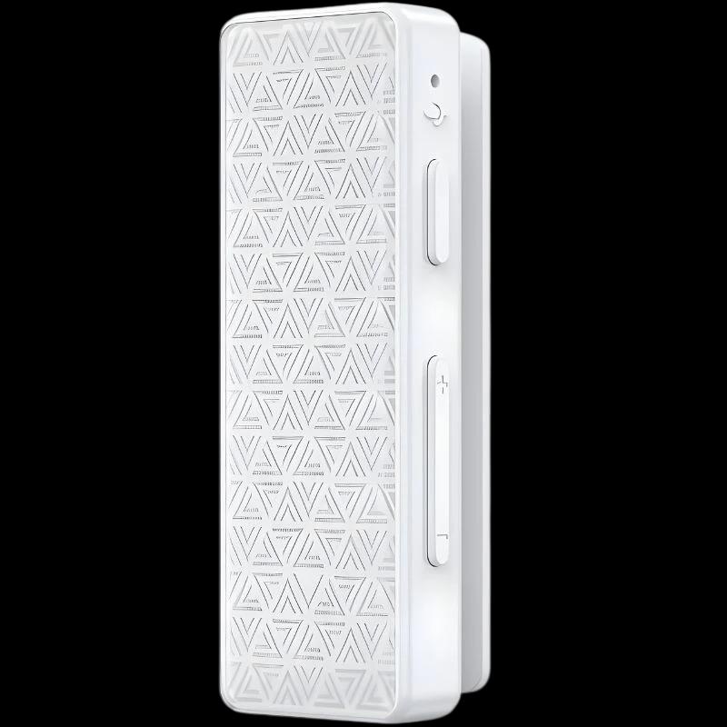 FiiO BTR11 - Amplificador/DAC Bluetooth blanco, compacto, con frontal geométrico triangular, botones laterales de volumen y encendido, cuerpo minimalista.