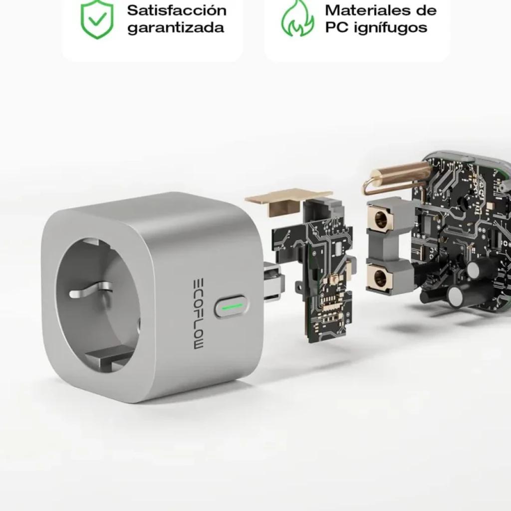 EcoFlow Smart Plug – Tomada inteligente cinza com LED indicador; vista explodida mostra placa eletrónica interna e materiais de PC ignífugos