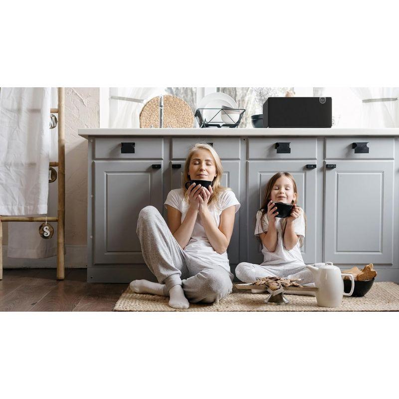 Klipsch The Tree Plus Preto - Coluna de mesa, imagem real numa cozinha