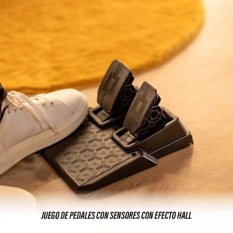 Thrustmaster T98 Ferrari 296 GTS - Xbox Series/PC Volante de simulación con pedalera, con sensores con efecto hall