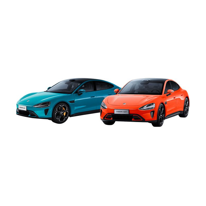 Xiaomi SU7 1/18 Die-cast Model Car Lava Laranja com acabamento metálico, rodas esportivas, freios em destaque e detalhes precisos do sedan esportivo