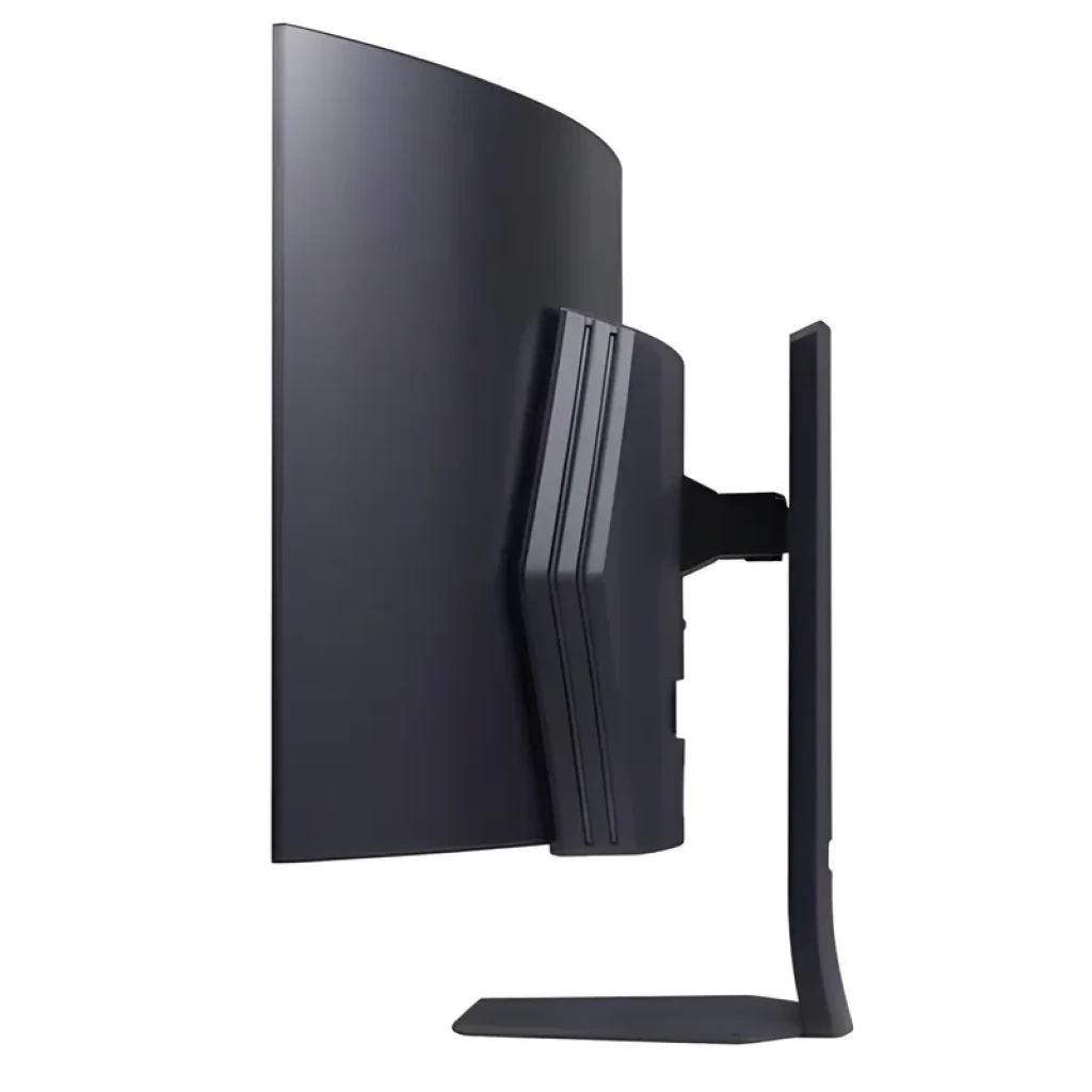 Monitor LG 45GS95QX-B curvo de 45 pulgadas, panel OLED, diseño delgado en negro con soporte robusto y borde fino, ideal para escritorio moderno