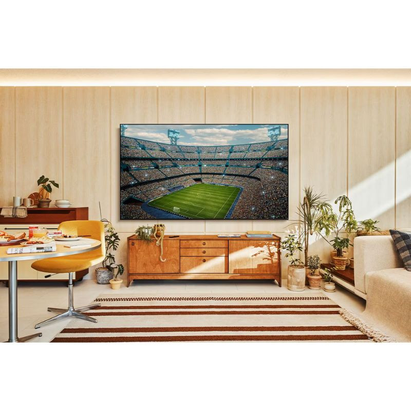 Samsung TU50U8075FU 50" Crystal 4K Ultra HD Smart TV Negro, imagen real de la TV colgada en la pared