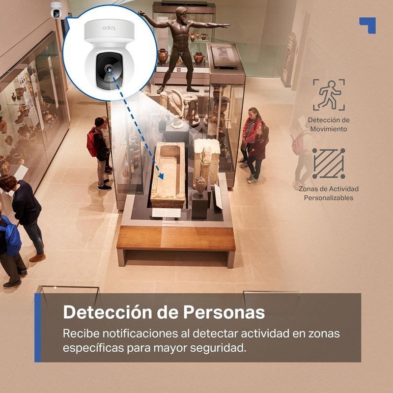 Cámara TP-Link Tapo C212 2K 3 MPX P/T blanca con IA; detección de personas, zonas de actividad y visión nocturna para vigilancia en interiores.
