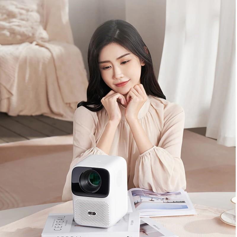 Proyector Wanbo T4 FullHD 1GB/16GB Android 9.0 - Potente