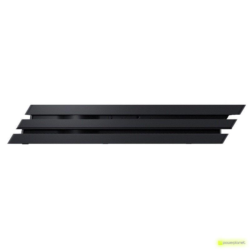 Slide https://ppoweb-pro.azurewebsites.net/cdnassets/ps4_pro_03_ad_l.jpg