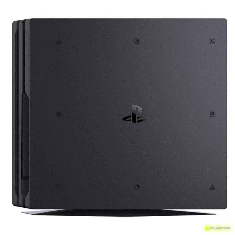 Slide https://ppoweb-pro.azurewebsites.net/cdnassets/ps4_pro_05_ad_l.jpg