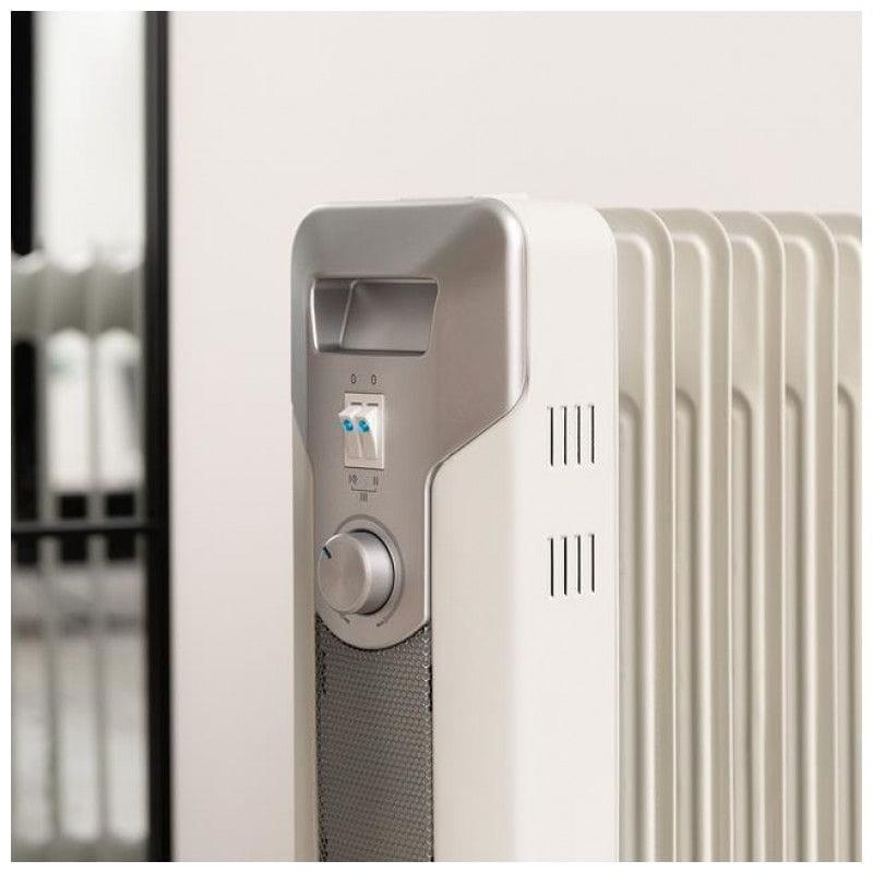 Détail du thermostat du Chauffage Électrique à Huile Cecotec ReadyWarm 11000 Space 2500 W Blanc