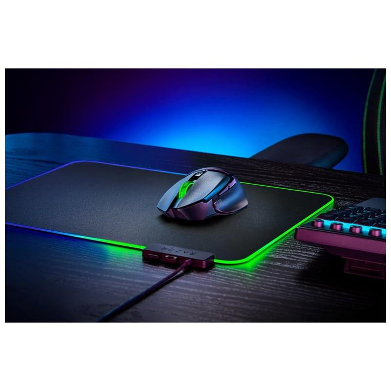 Razer Basilisk V3 X HyperSpeed Bluetooth Mouse 18000 DPI imagem real no tapete do rato