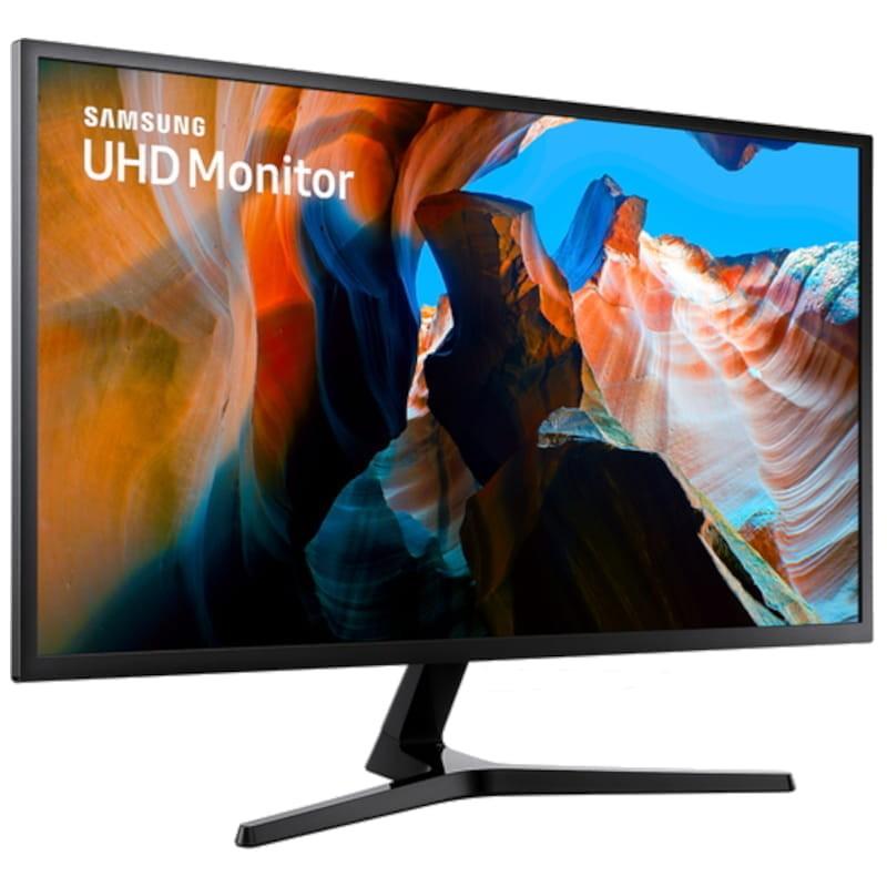 Slide https://ppoweb-pro.azurewebsites.net/cdnassets/samsung_uj590_32_va_lcd_uhd_plus_freesync_negro_monitor_pc_02_ad_l.jpg
