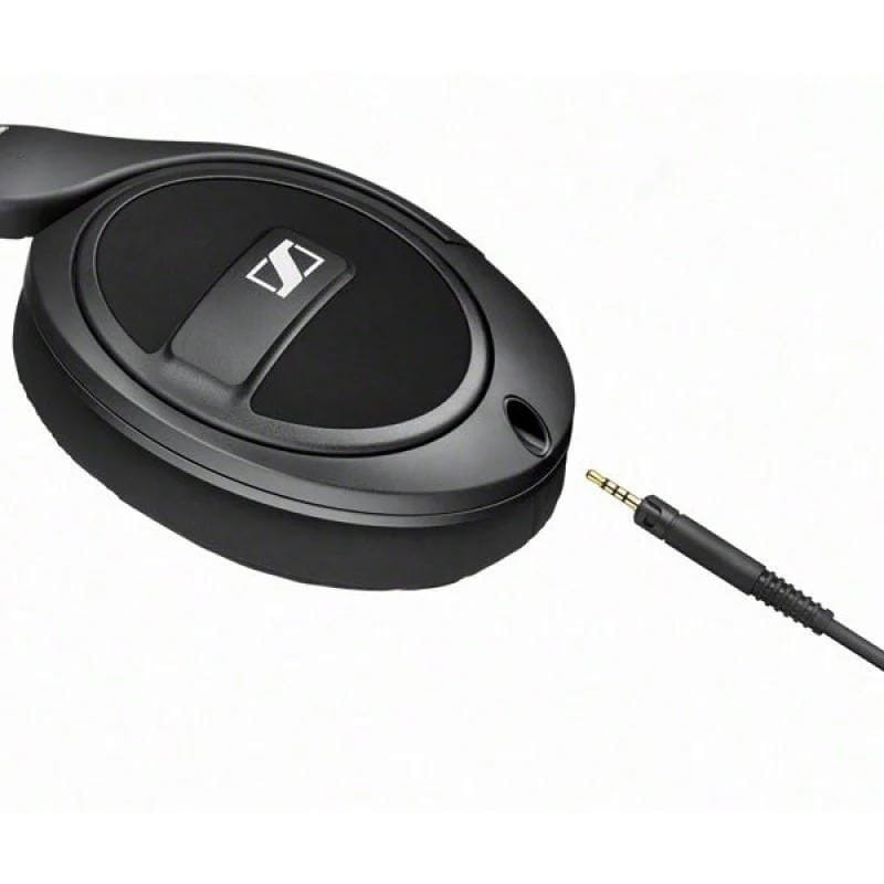 Sennheiser HD 569 Supraaurales Cable desmontable Negro - Auriculares con cable imagen conectando los auriculares