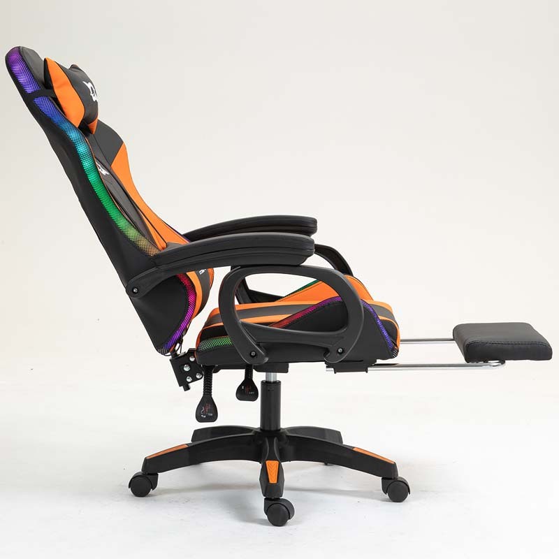 vue de côté de la Chaise Gaming PowerGaming LED RGB avec Repose-pieds Noir+Orange inclinée
