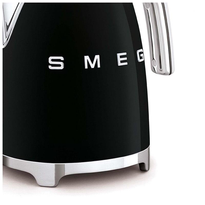 Smeg KLF03BLEU Hervidor Eléctrico Negro Base antidelizantes