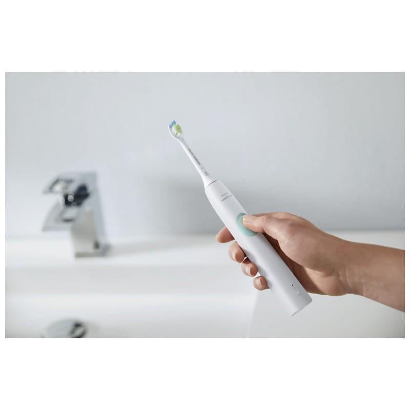Philips Sonicare ProtectiveClean 4300 HX6807/35 - Imagem de Escova de dentes elétrica Sonic na casa de banho