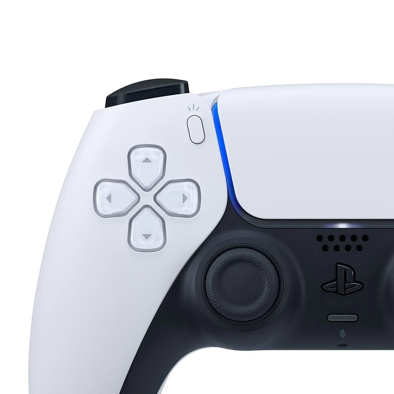 Mando Sony DualSense PS5 blanco, vista parcial: cruceta blanca, stick analógico negro, botón PS, luz LED azul y botones superiores visibles en diseño