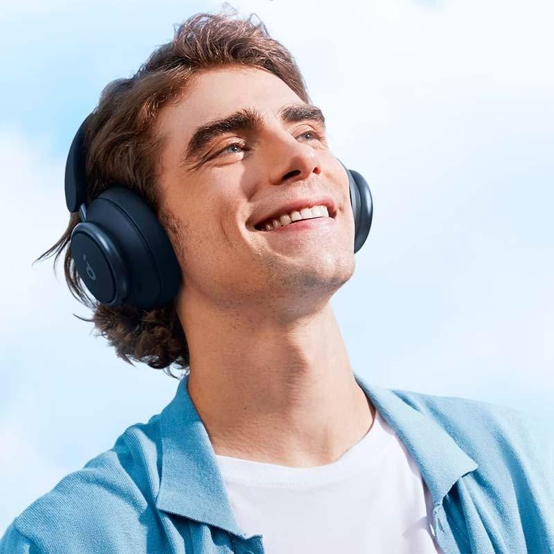 vista frontal de los Auriculares Inalámbricos Soundcore Space Q45 azules